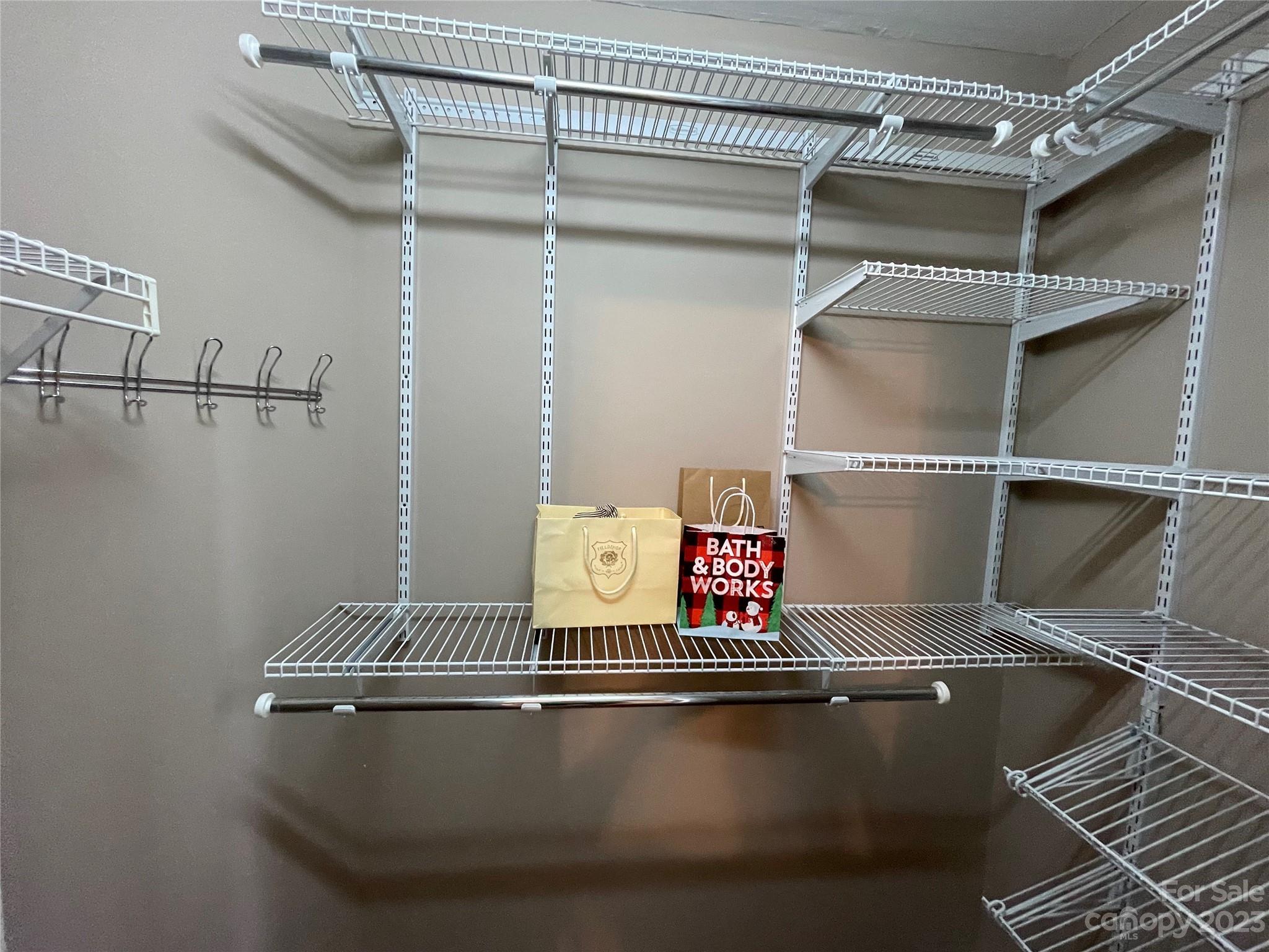 Mabry Park - Residential