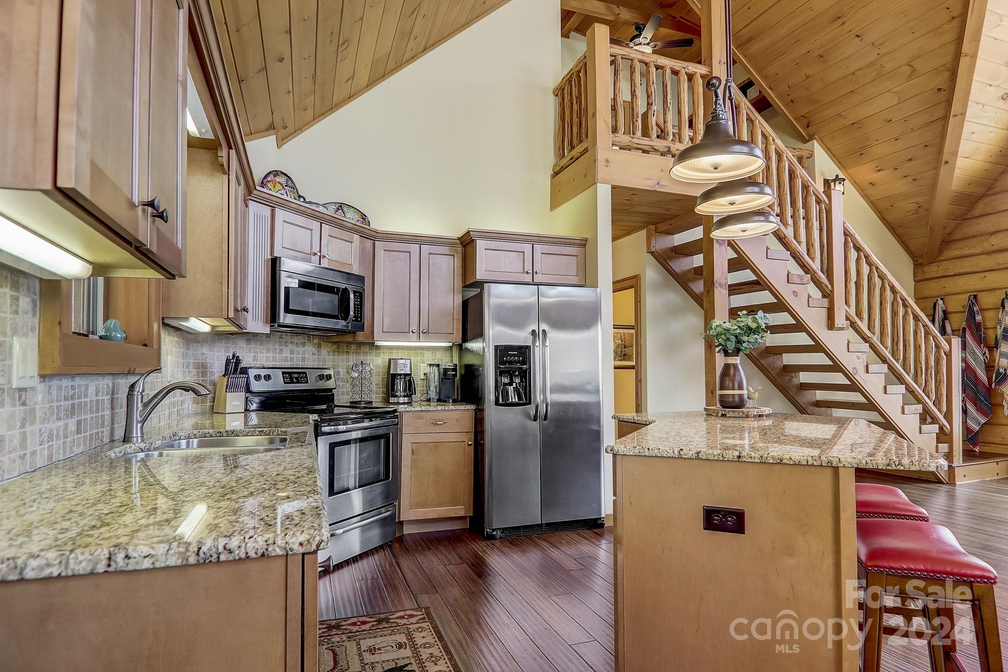 Smoky Mountain Retreat at Eagles Nest - Residential