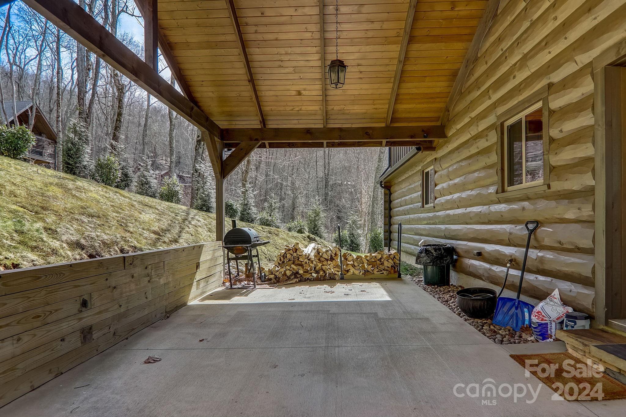 Smoky Mountain Retreat at Eagles Nest - Residential