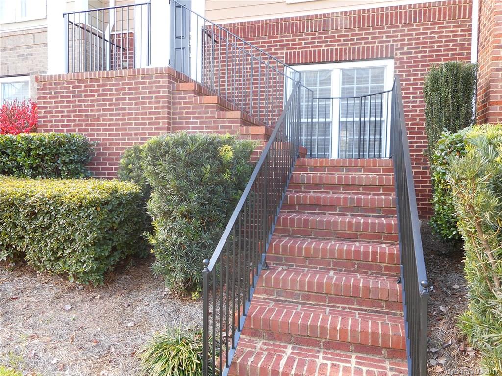 Baxter Village - Residential Lease