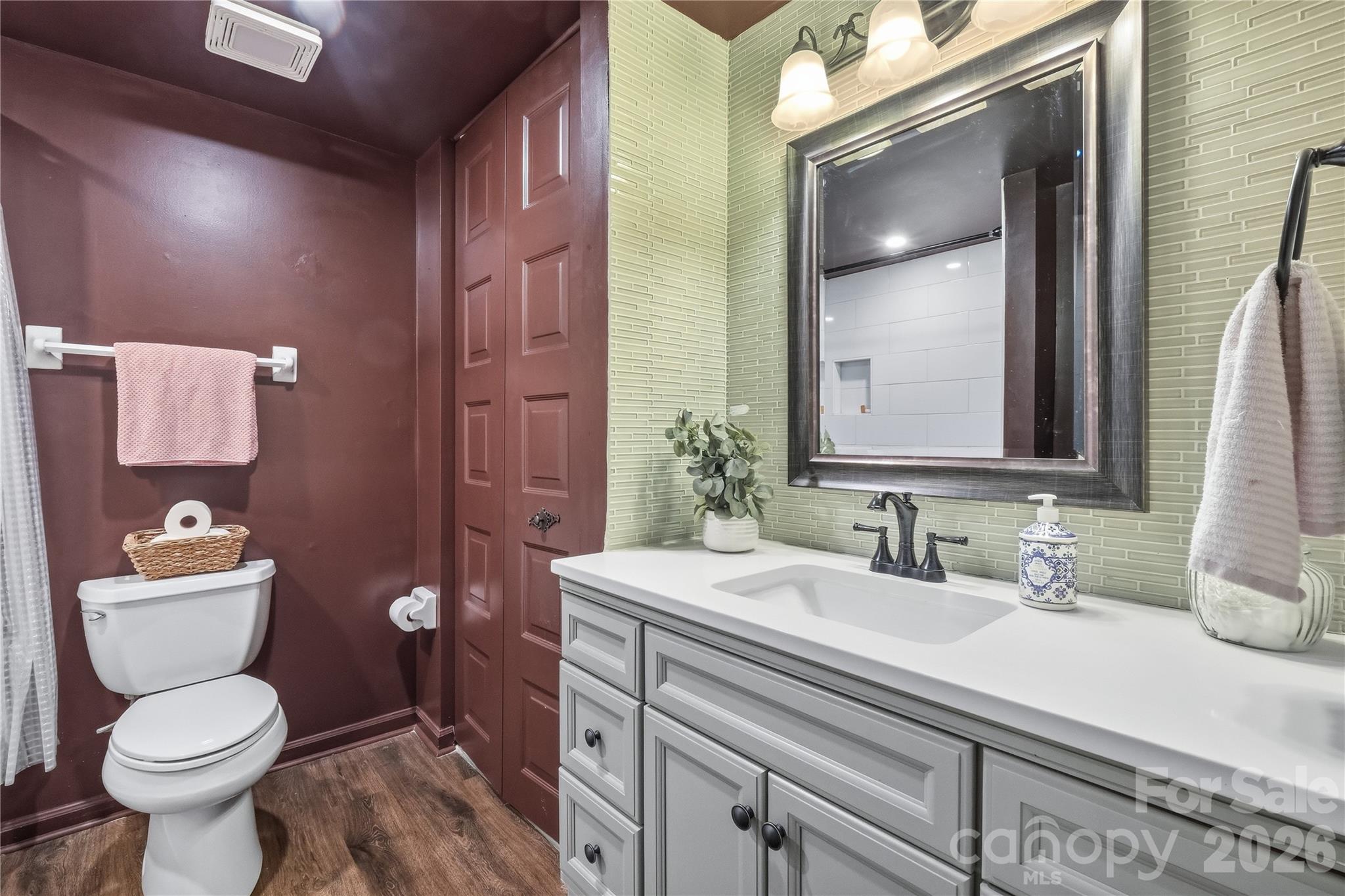 Shadow Lake - Residential