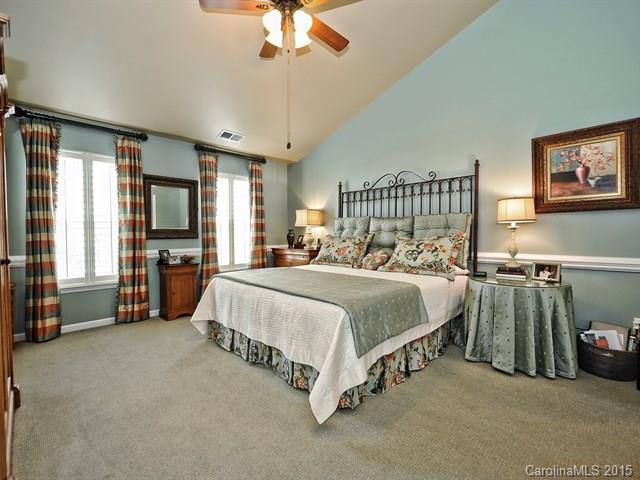 Hunter Oaks - Residential