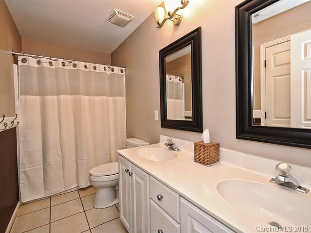 Hunter Oaks - Residential