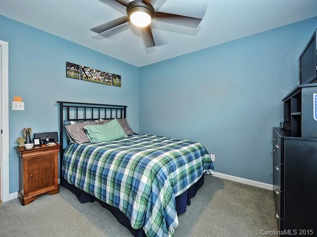 Hunter Oaks - Residential