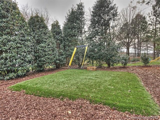Hunter Oaks - Residential