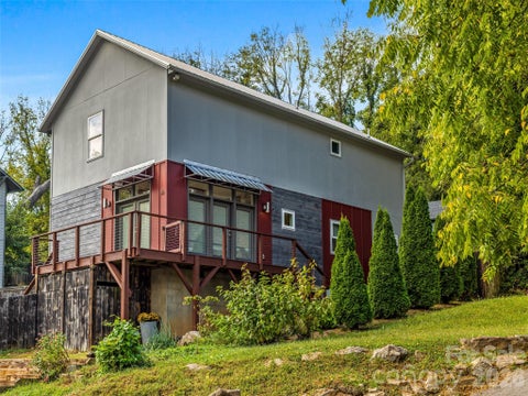 Photo of 26 Blalock Avenue, Asheville, NC 28803 (MLS # 4425390)