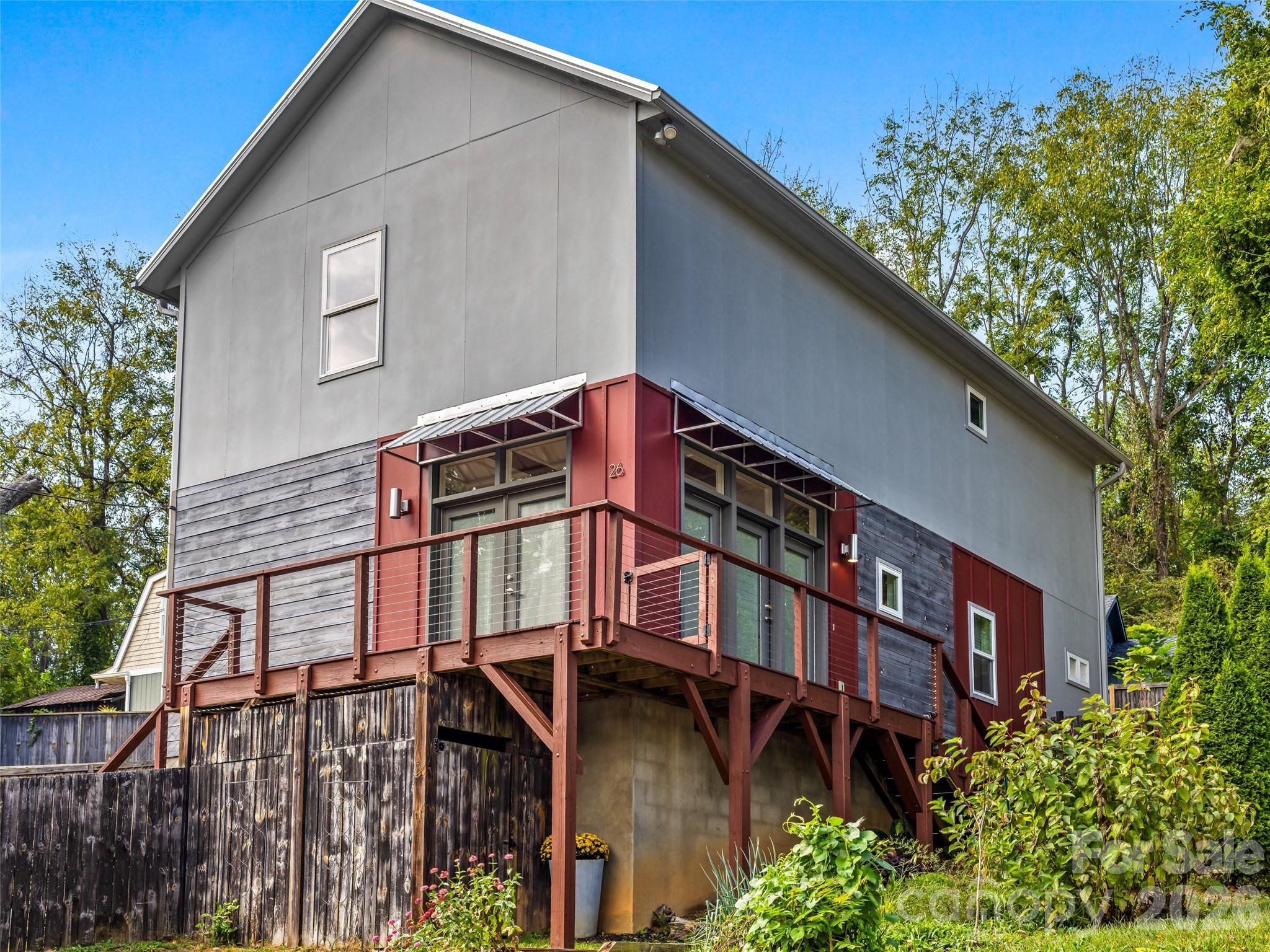 26 Blalock Avenue