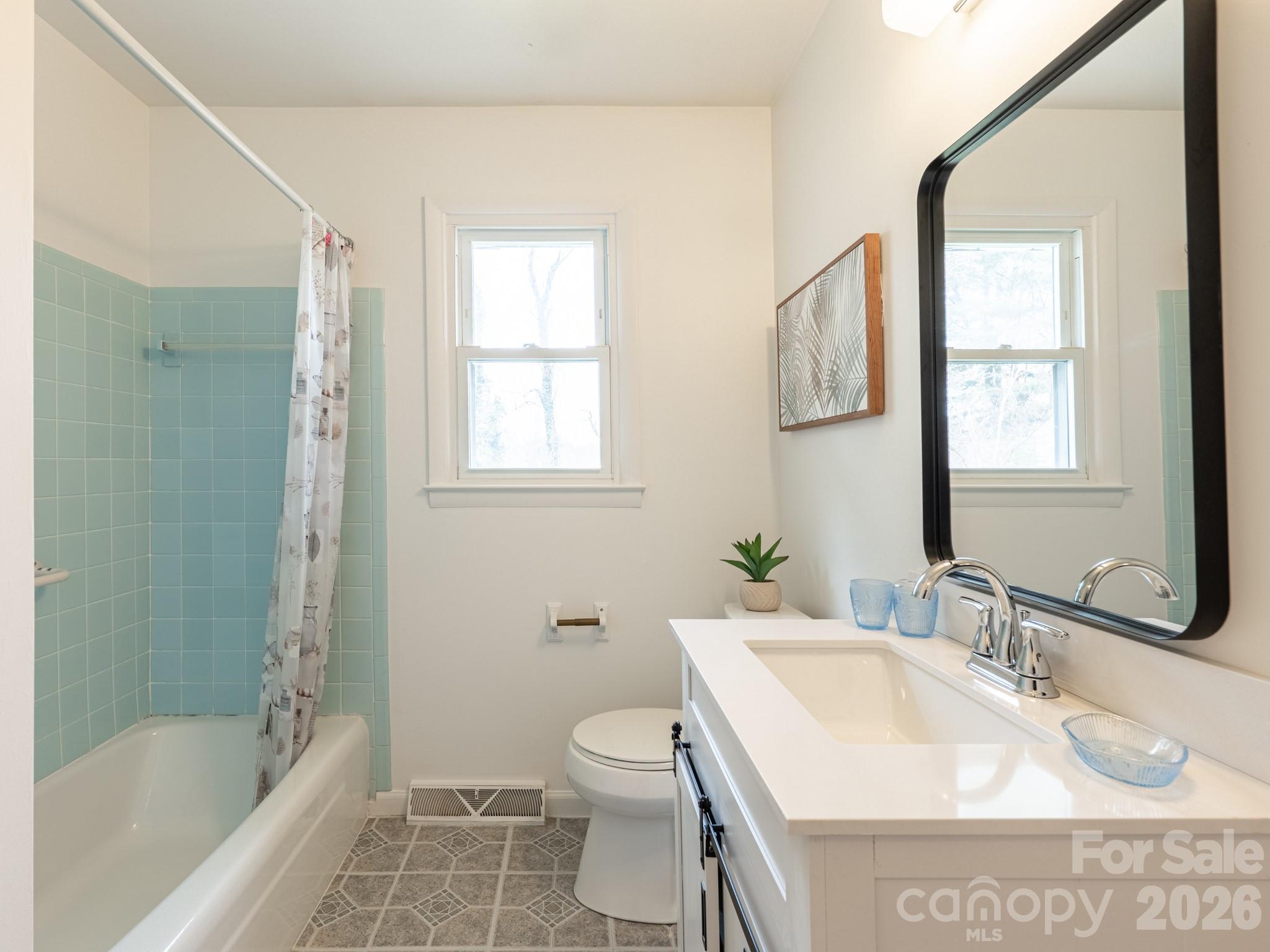 Knollwood - Residential