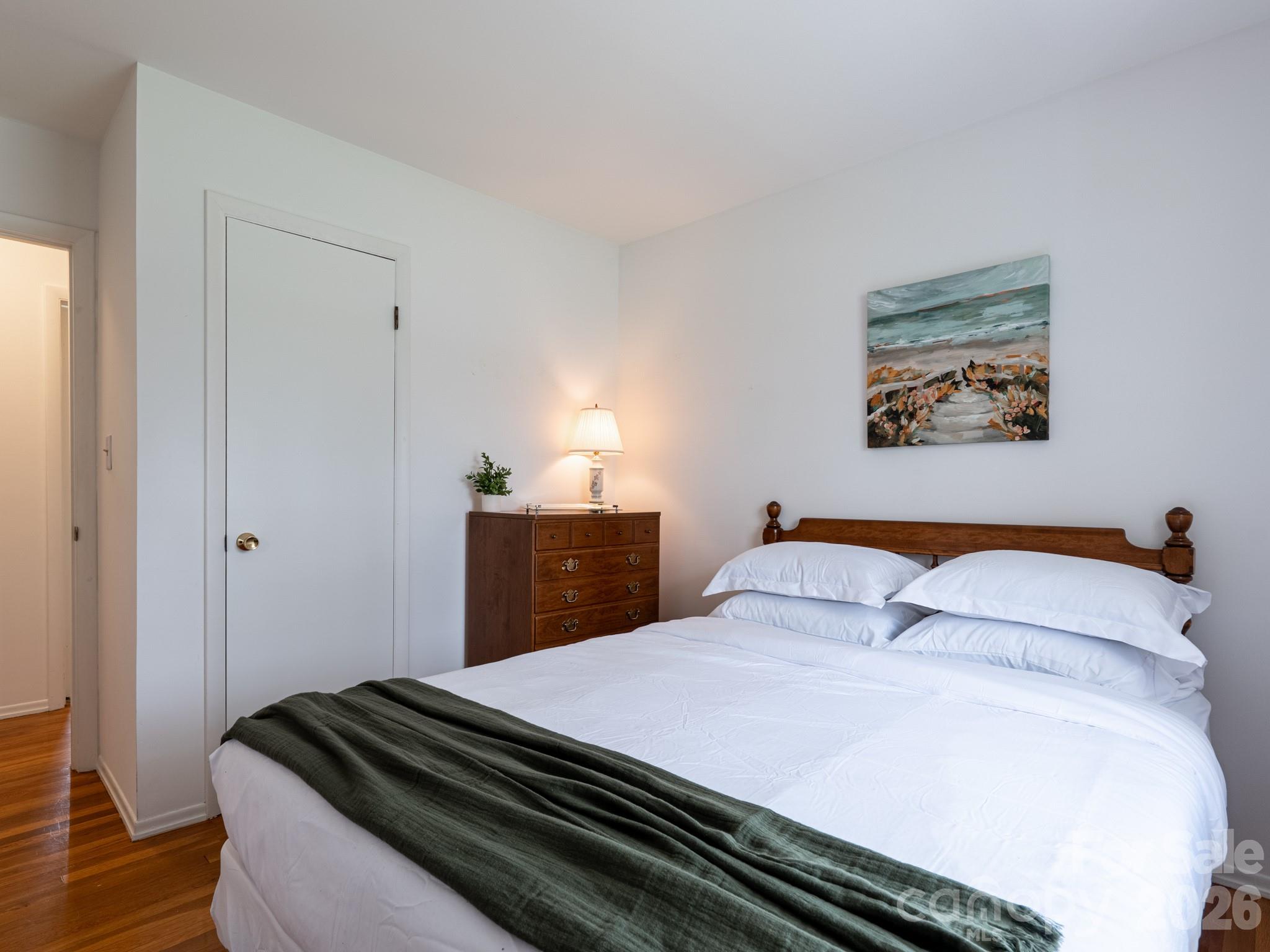 Knollwood - Residential