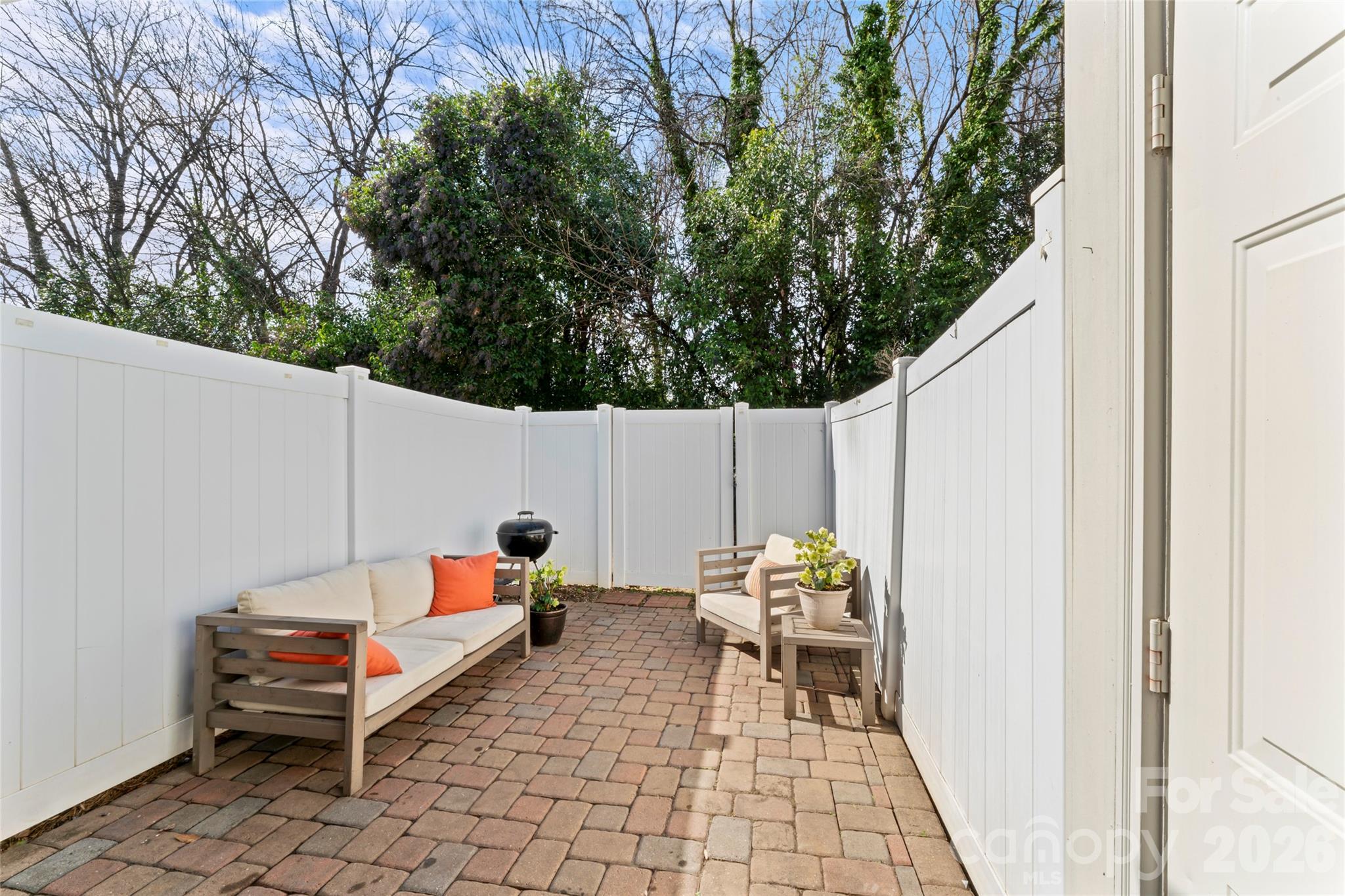 Lela Court - Residential