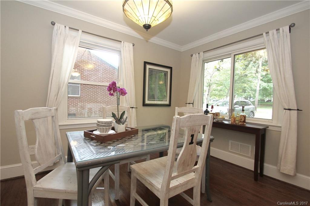 Merry Oaks - Residential