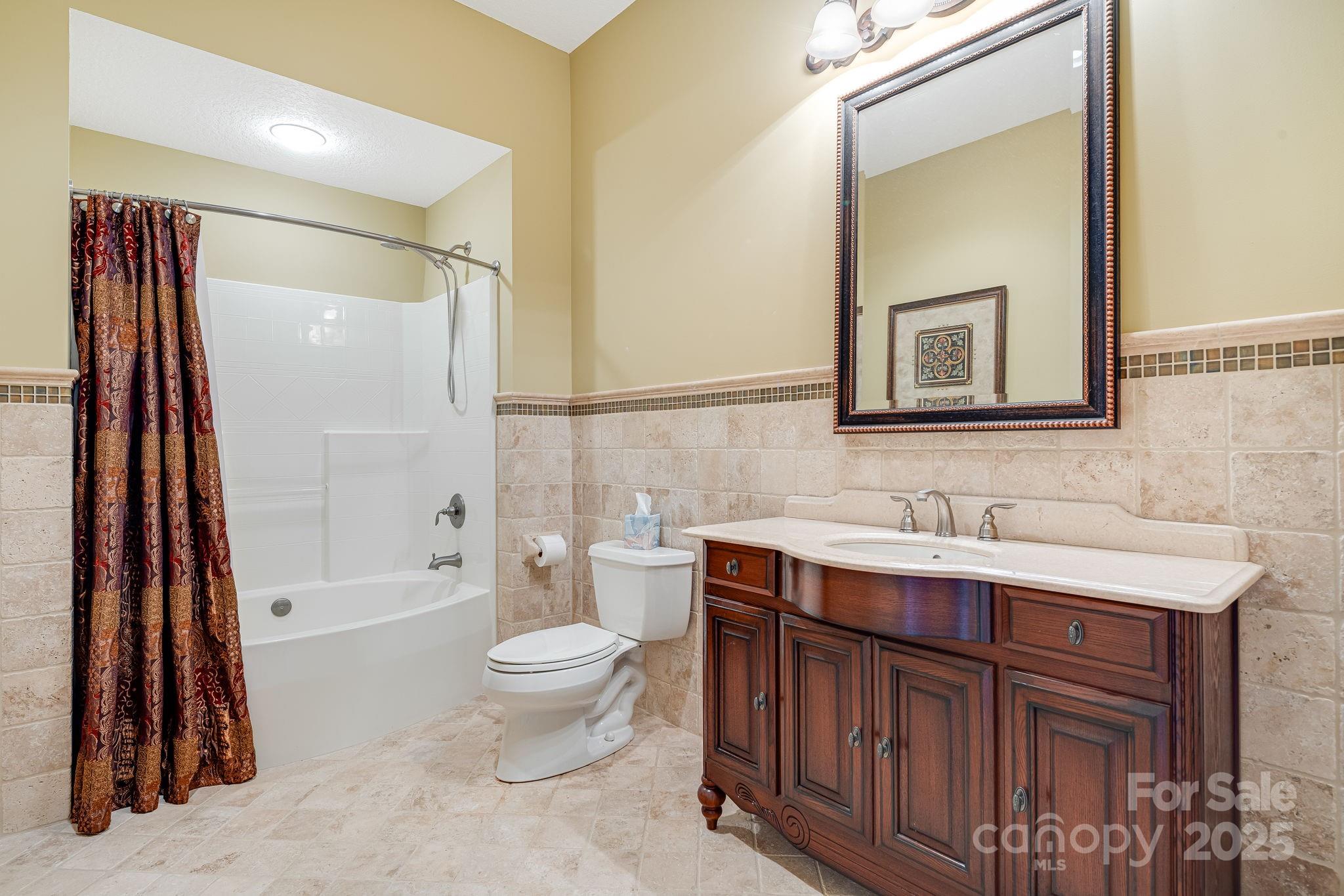 Rumbling Bald on Lake Lure - Residential