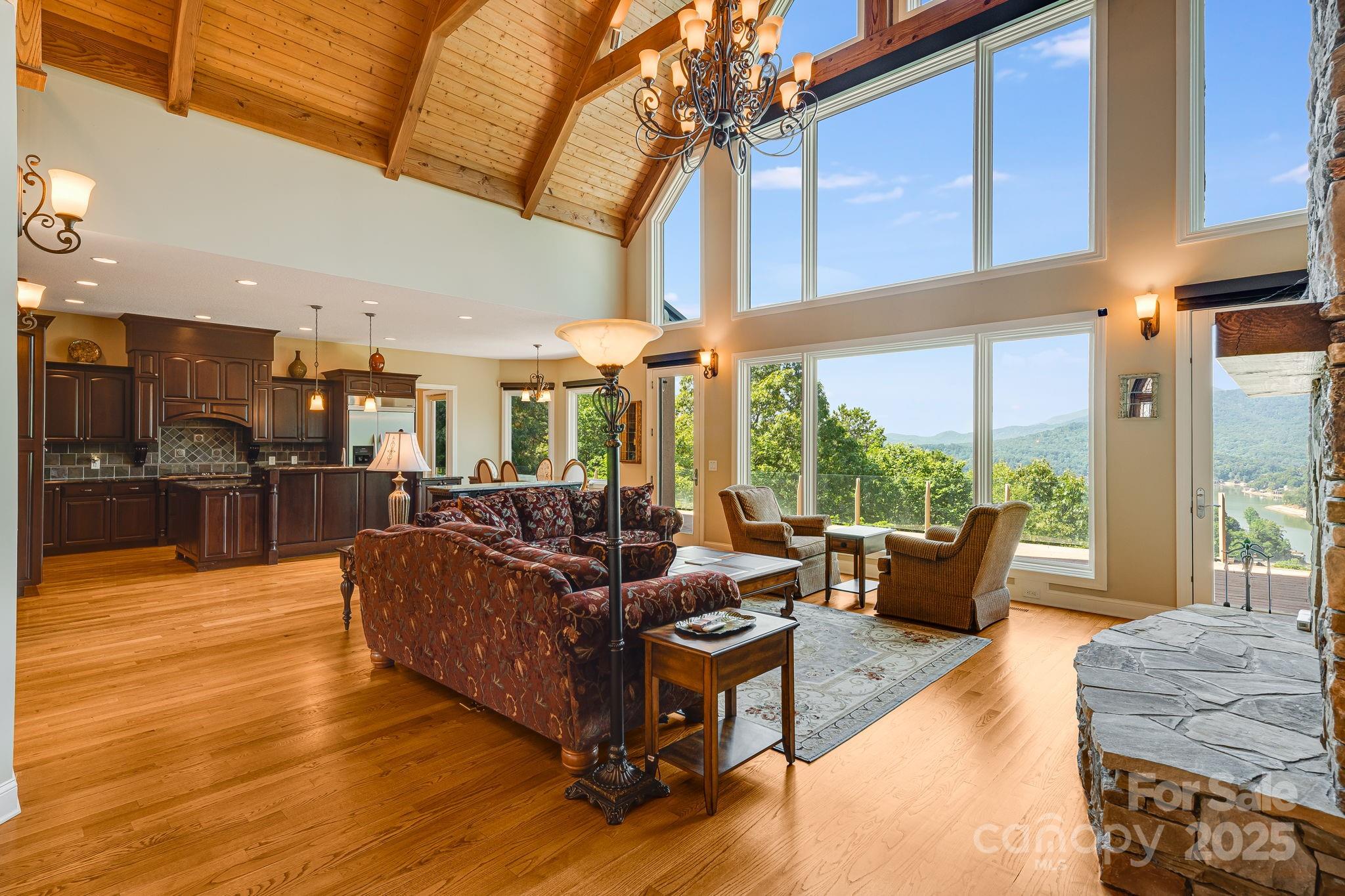 Rumbling Bald on Lake Lure - Residential