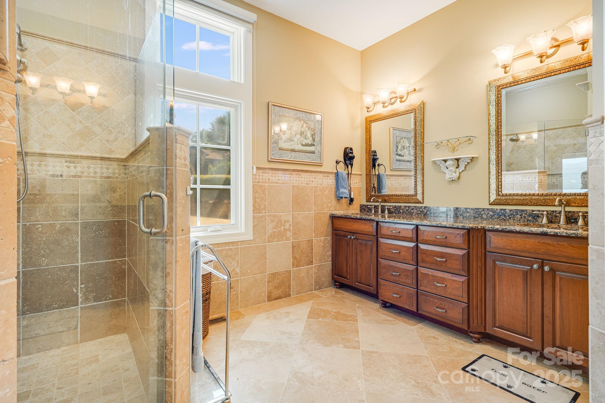 Rumbling Bald on Lake Lure - Residential