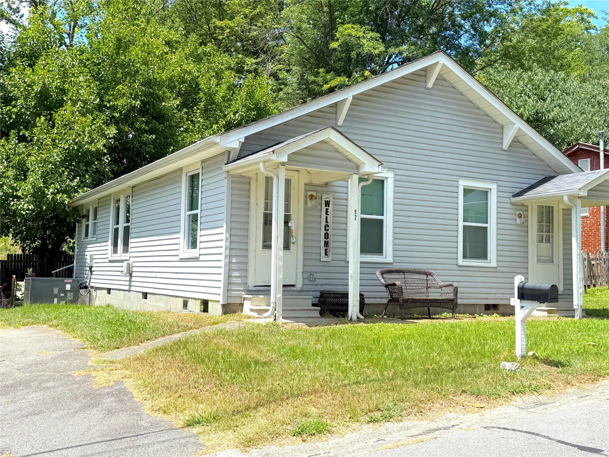 92 Georgia Street SW