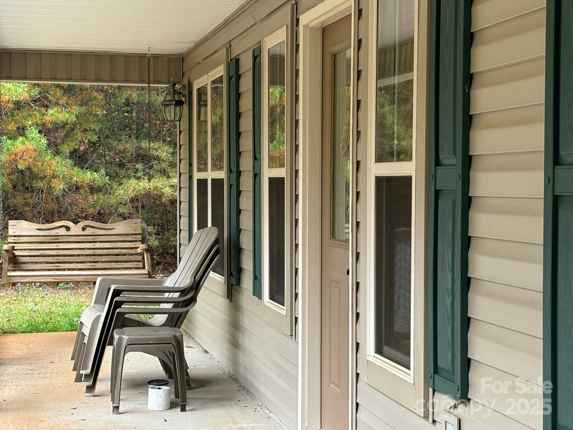 369 Pinecrest Circle