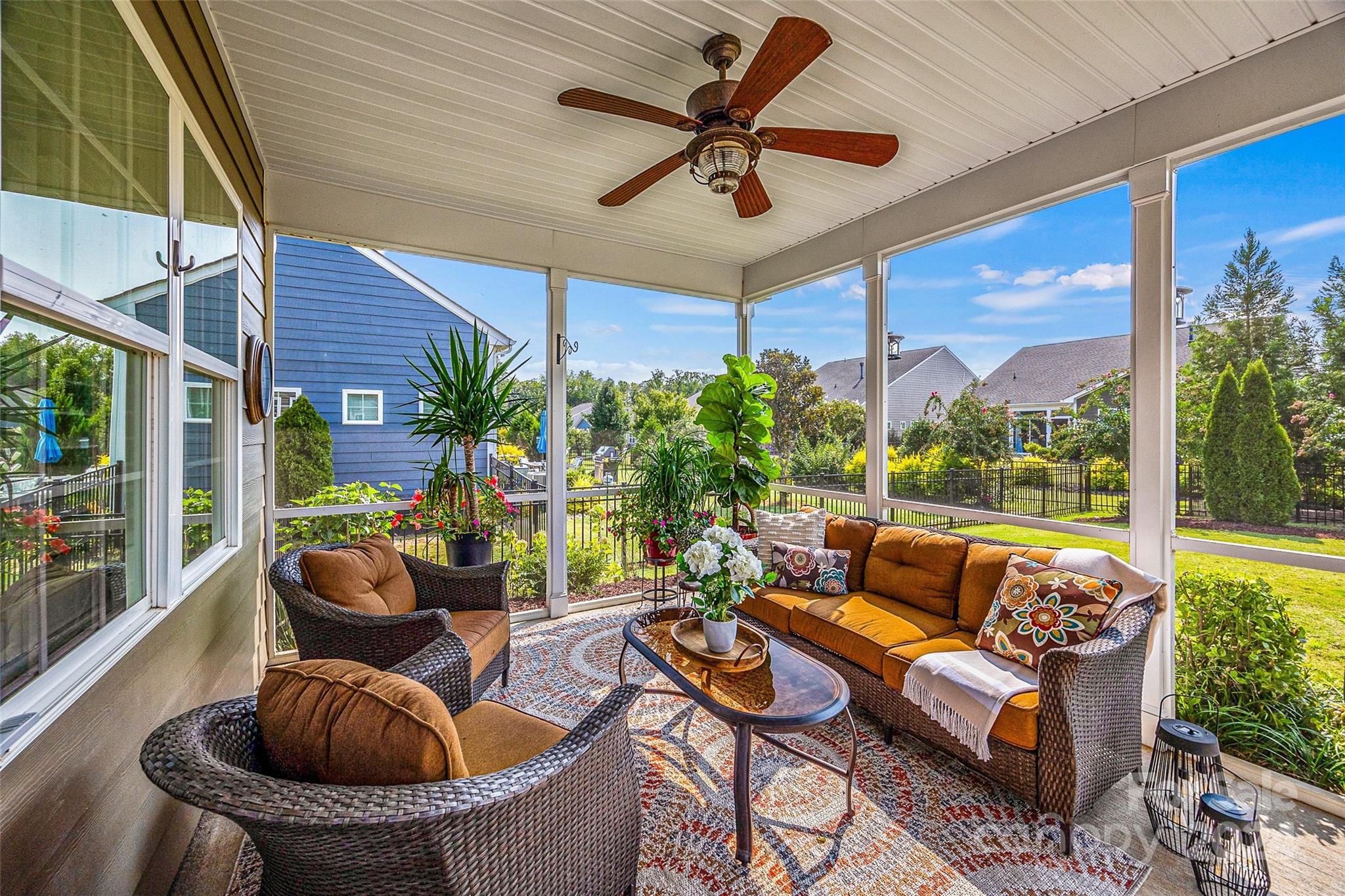 Tree Tops - Residential