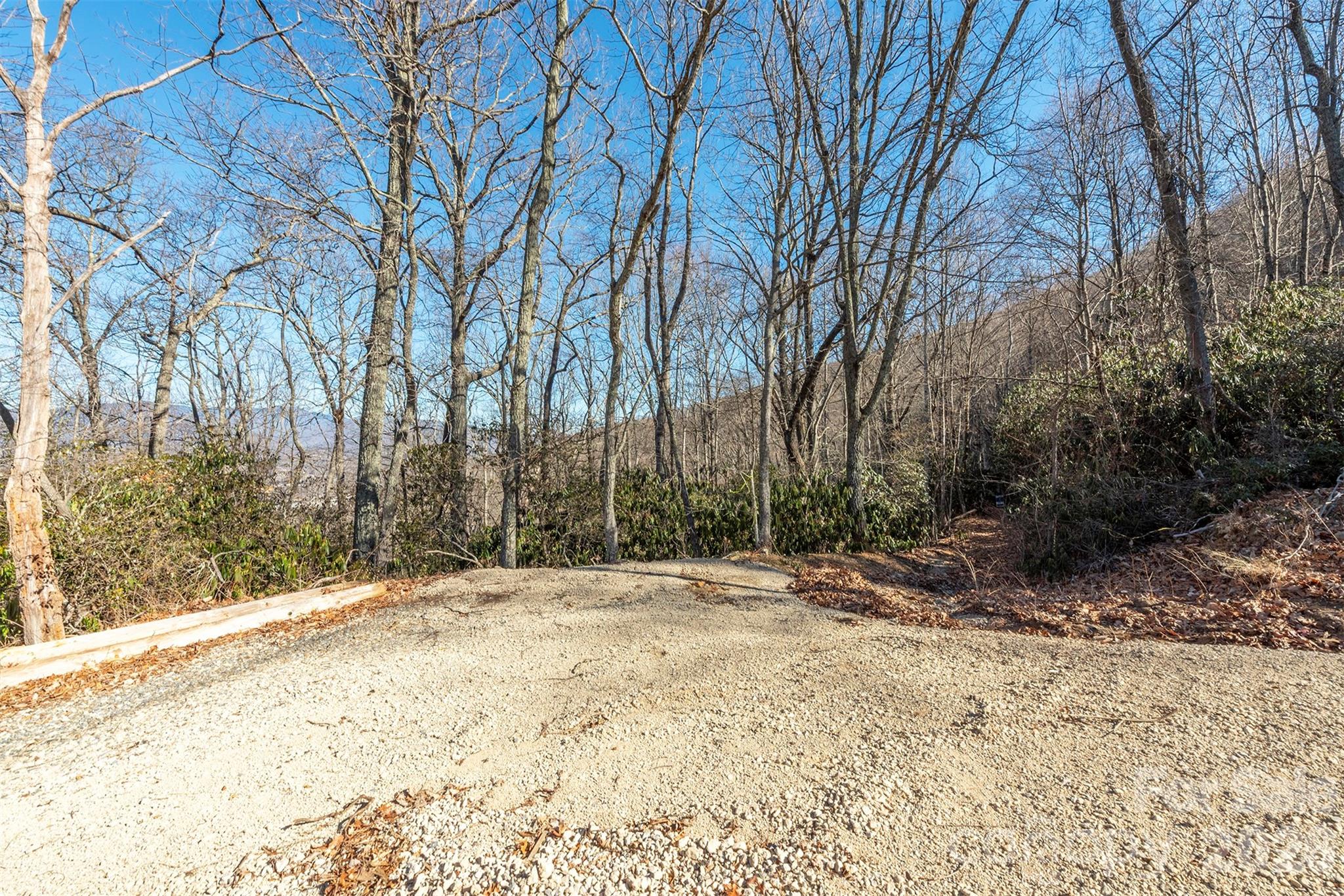 Alpine Mountain - Land