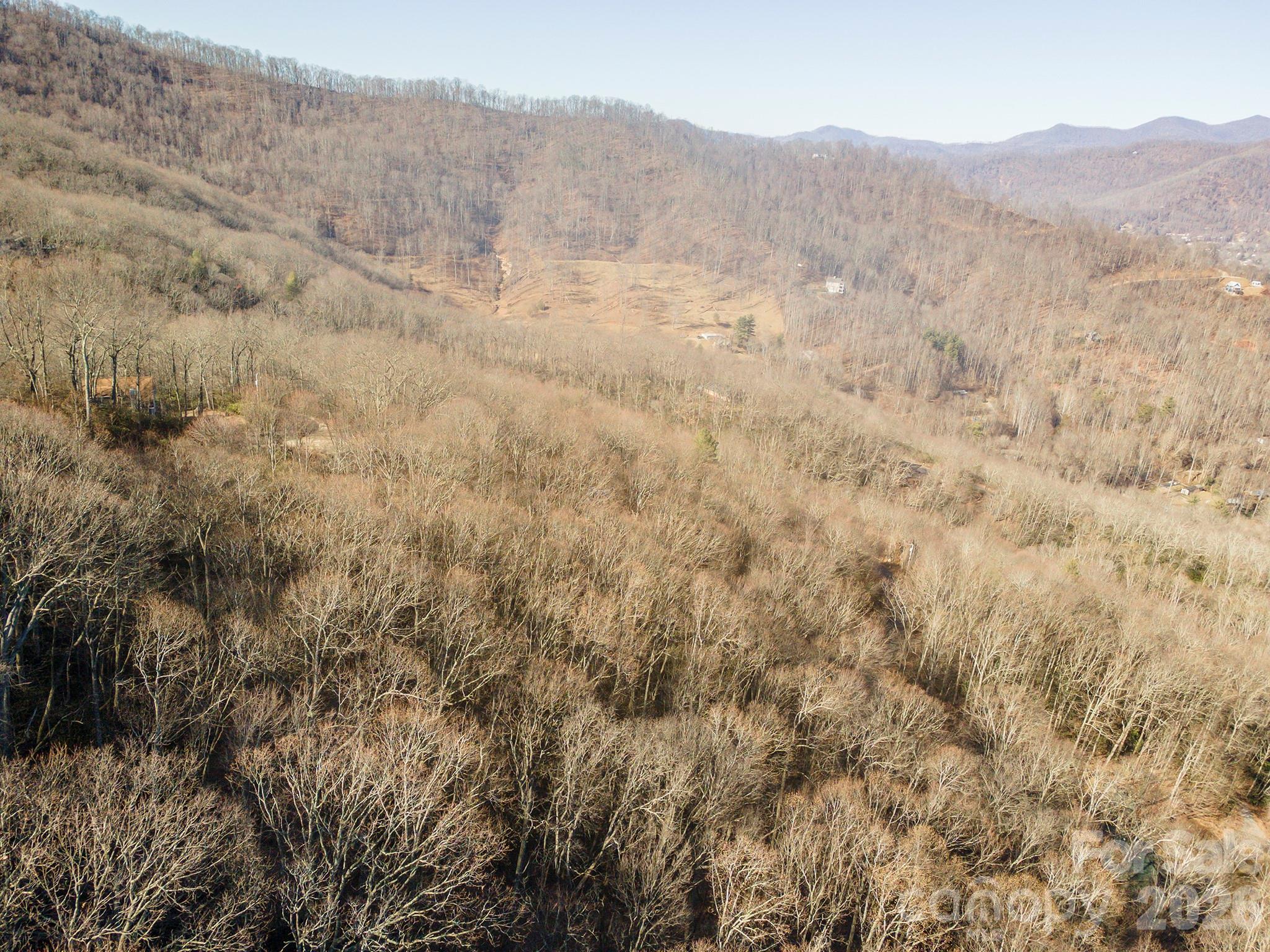 Alpine Mountain - Land