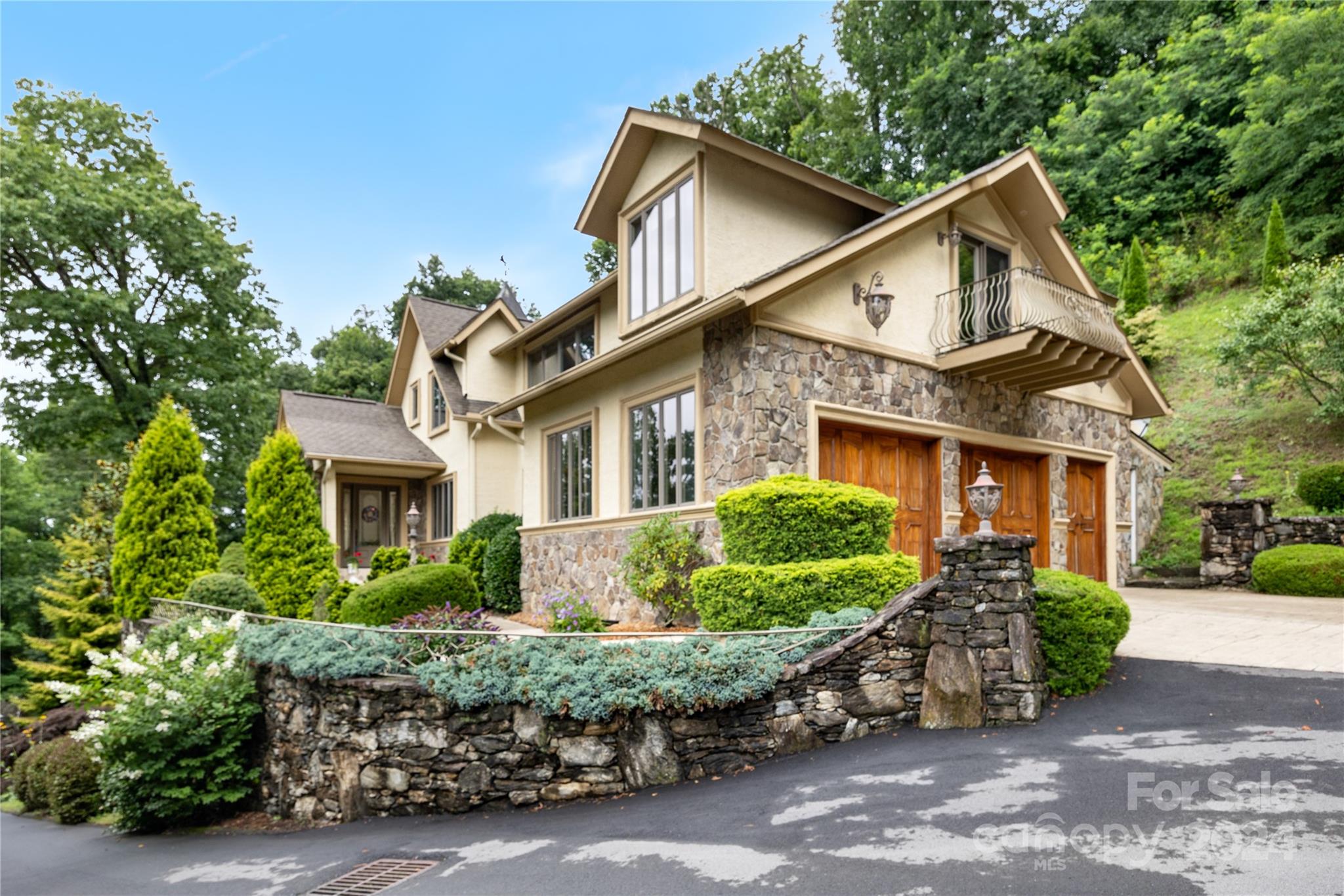 Smoky Mountain Sanctuary - Residential