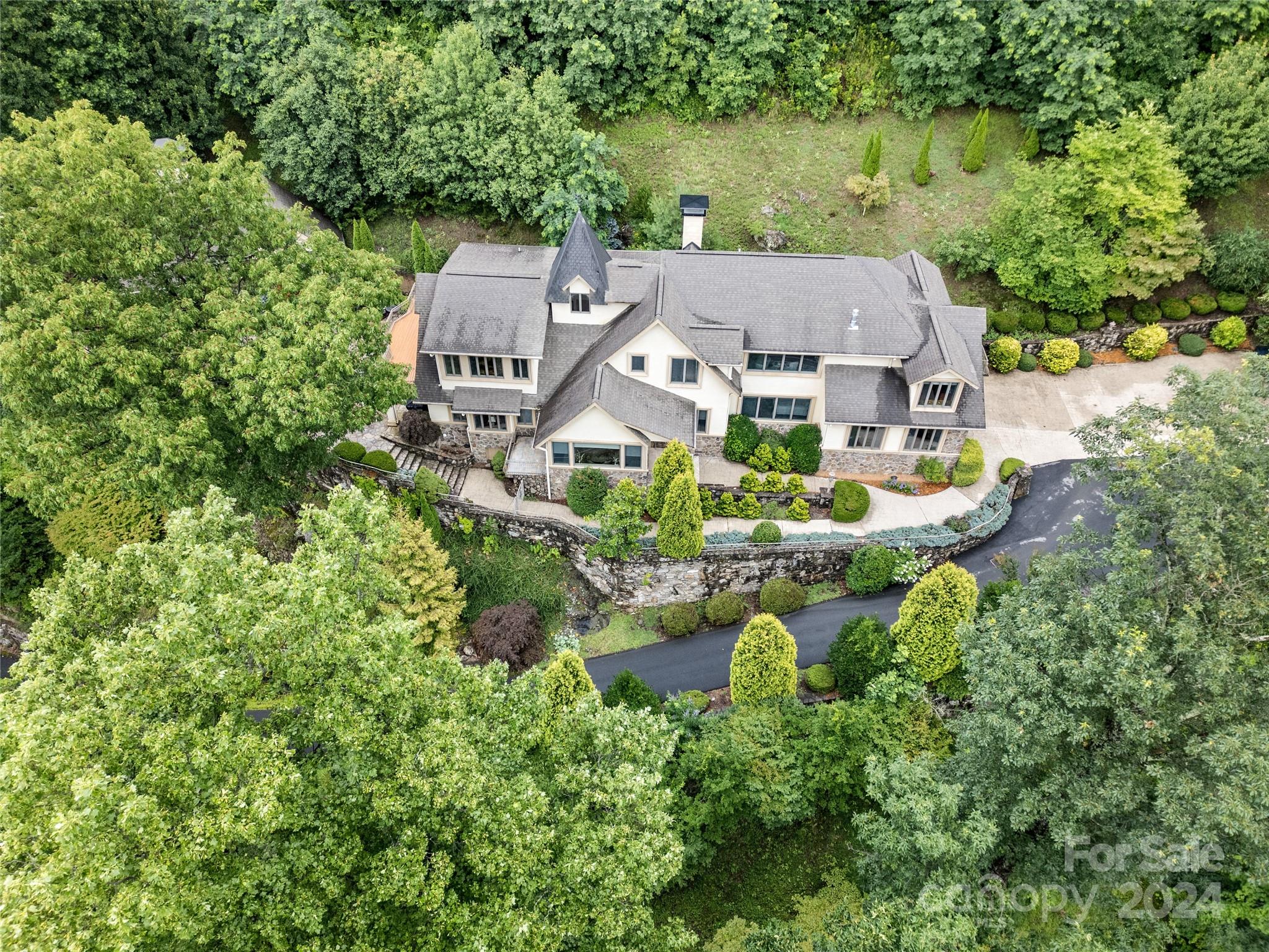 Smoky Mountain Sanctuary - Residential