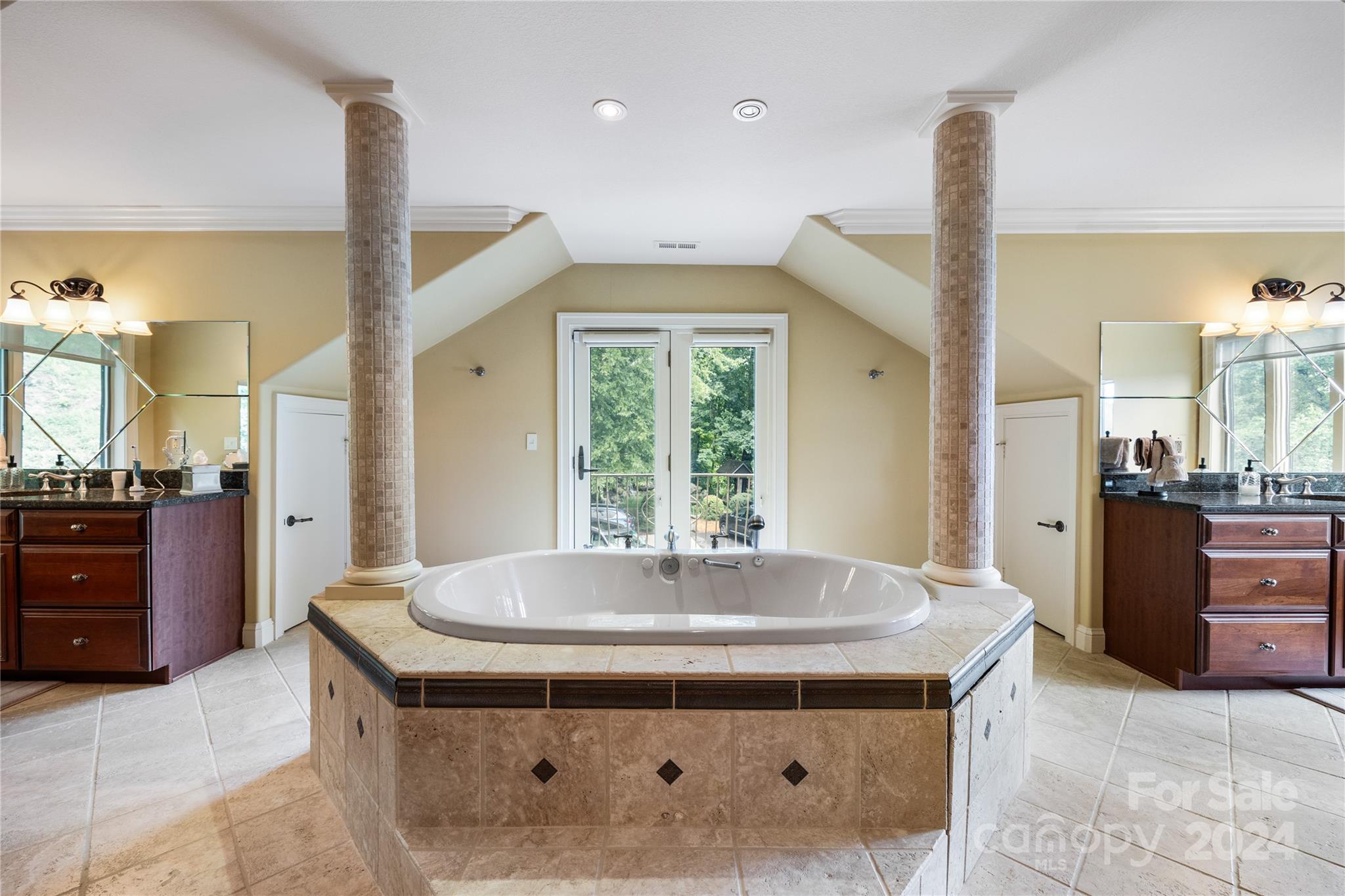 Smoky Mountain Sanctuary - Residential