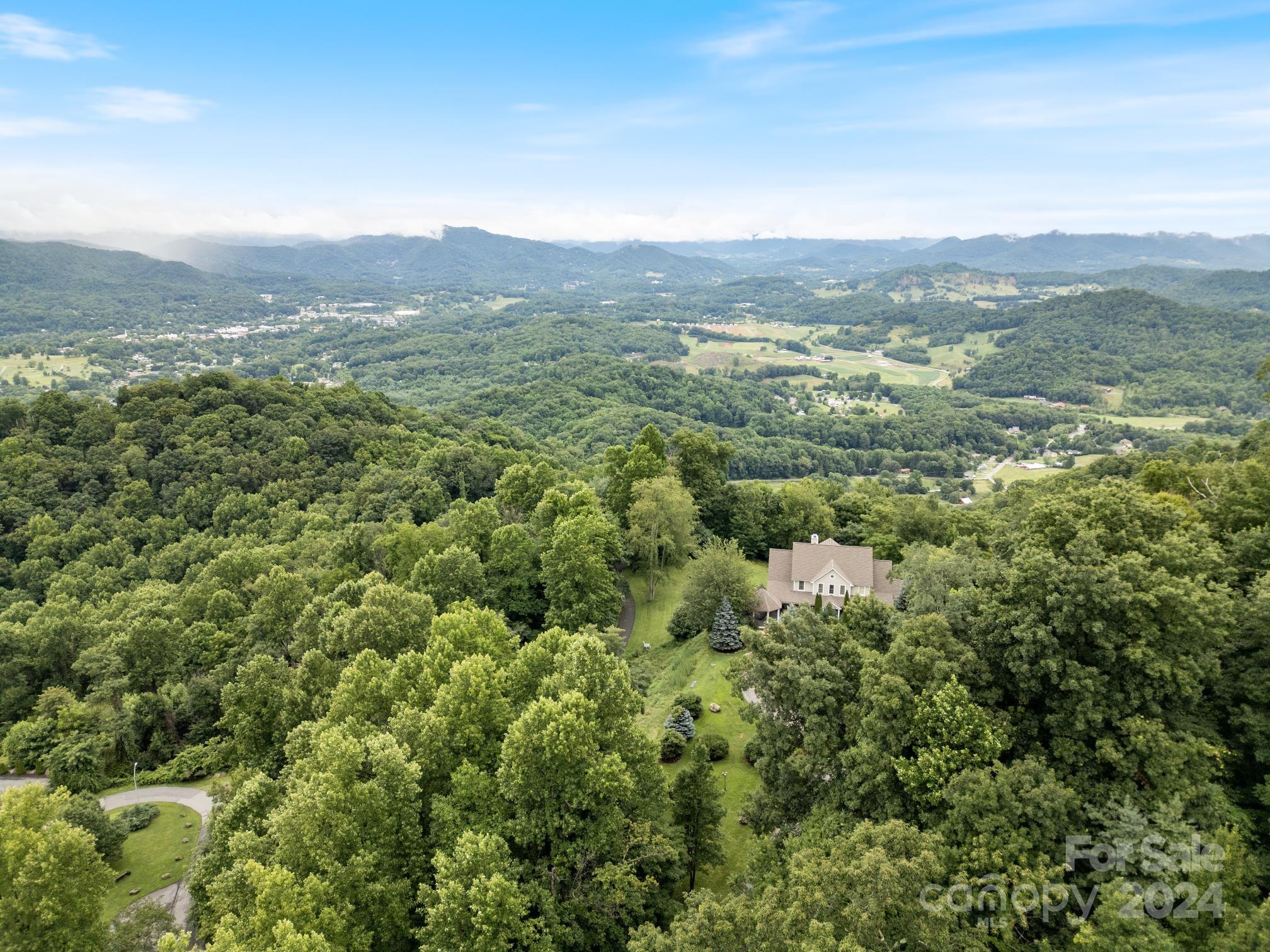 Smoky Mountain Sanctuary - Residential