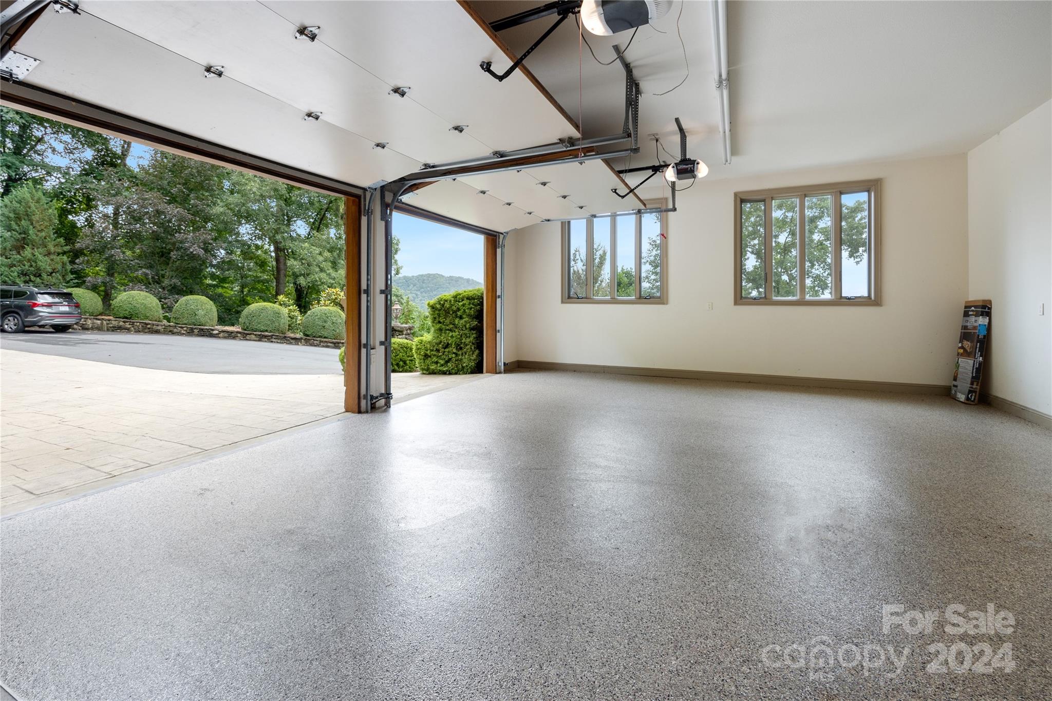 Smoky Mountain Sanctuary - Residential