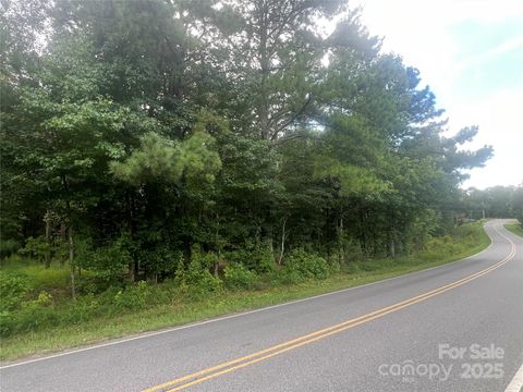 Photo of 6017 Pagemont Road, Kannapolis, NC 28081 (MLS # 4292630) Photo of 6017 Pagemont Road, Kannapolis, NC 28081 (MLS # 4292630)