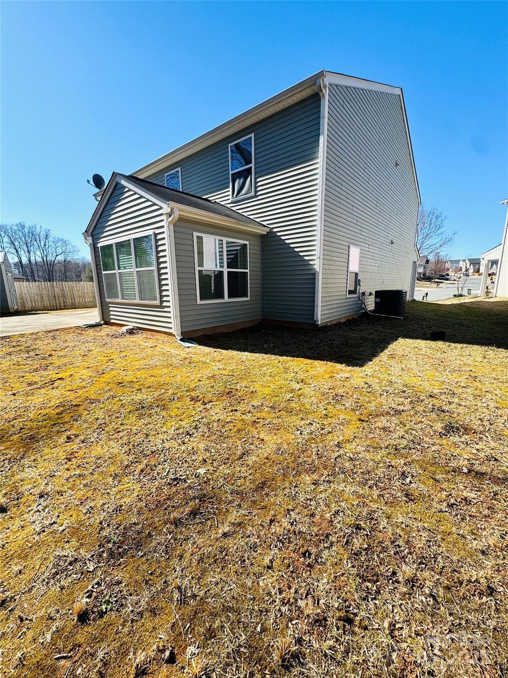 listing image 44