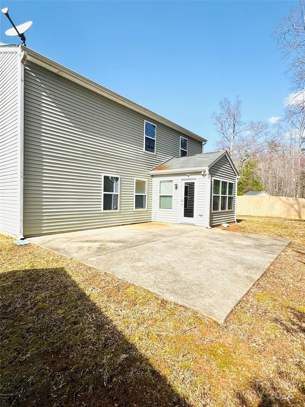 listing image 41