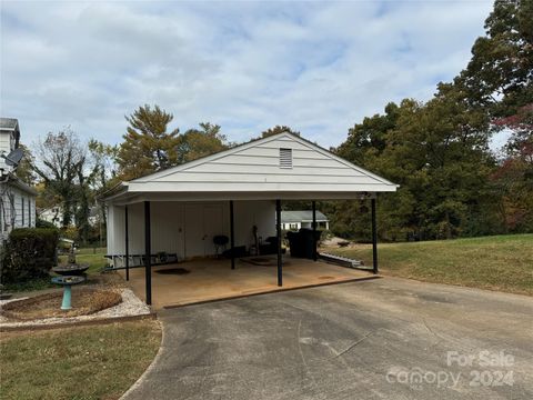 A home in Hickory