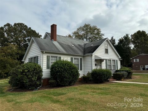 A home in Hickory