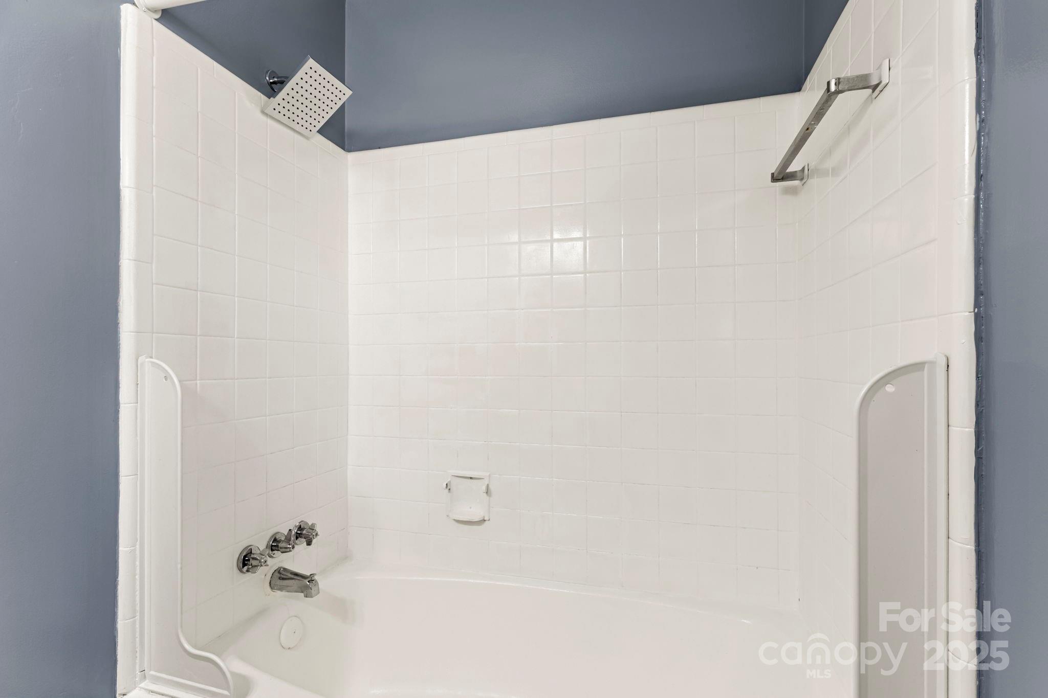 Hidden Valley - Residential