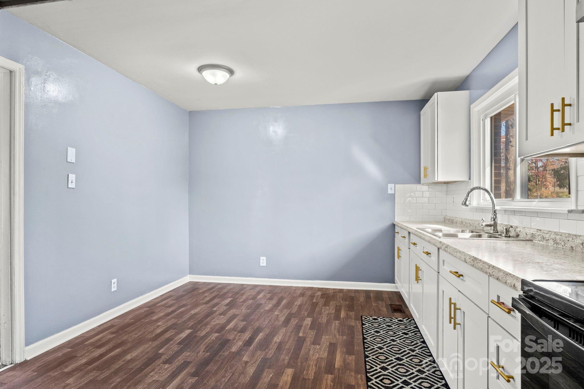 Hidden Valley - Residential