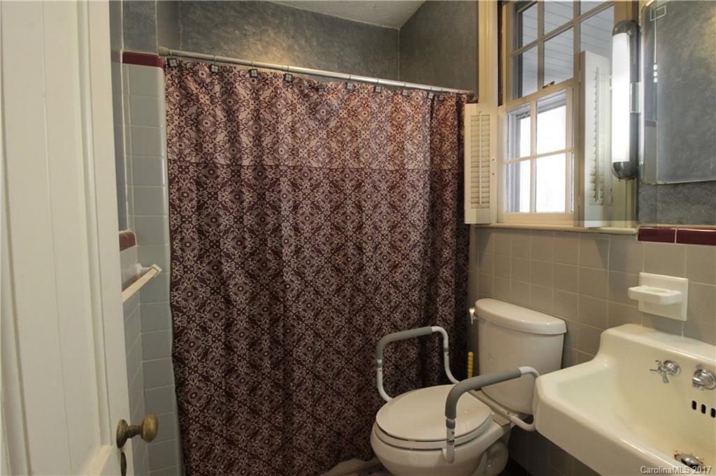 Hillcrest - Residential