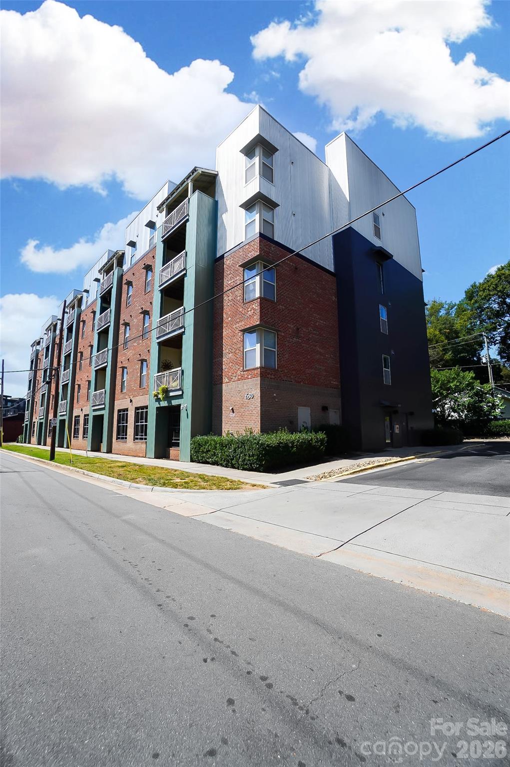 Skybridge Terrace - Residential