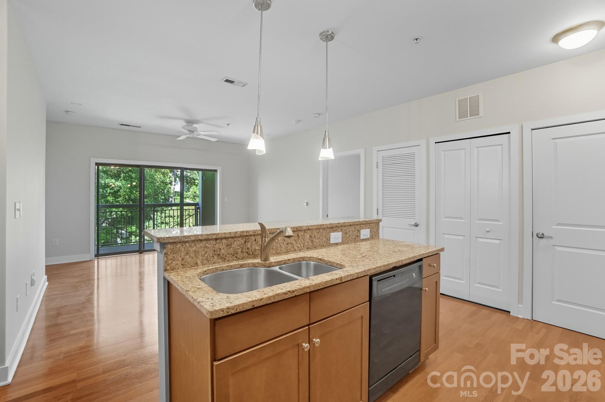 Skybridge Terrace - Residential