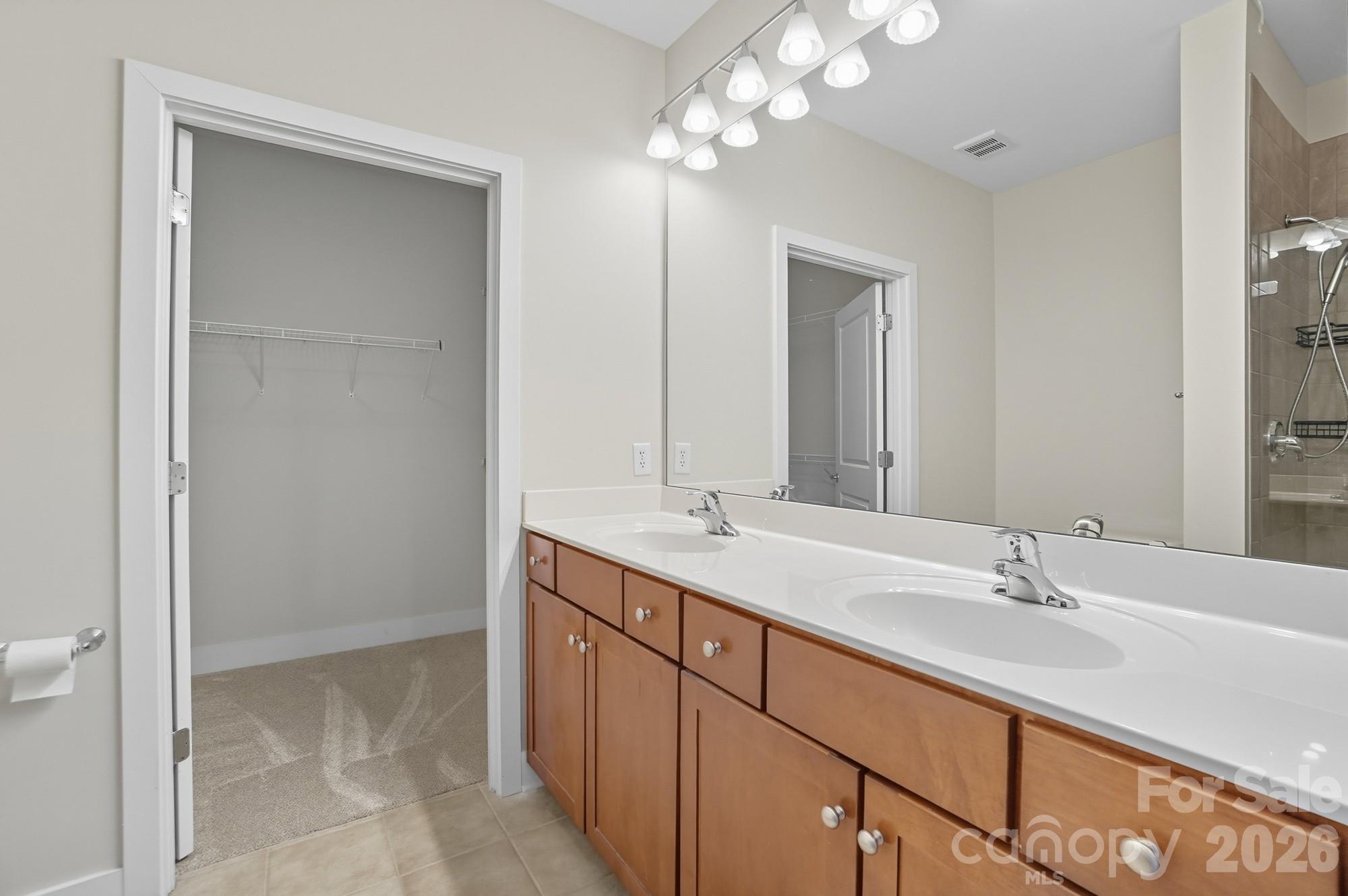 Skybridge Terrace - Residential