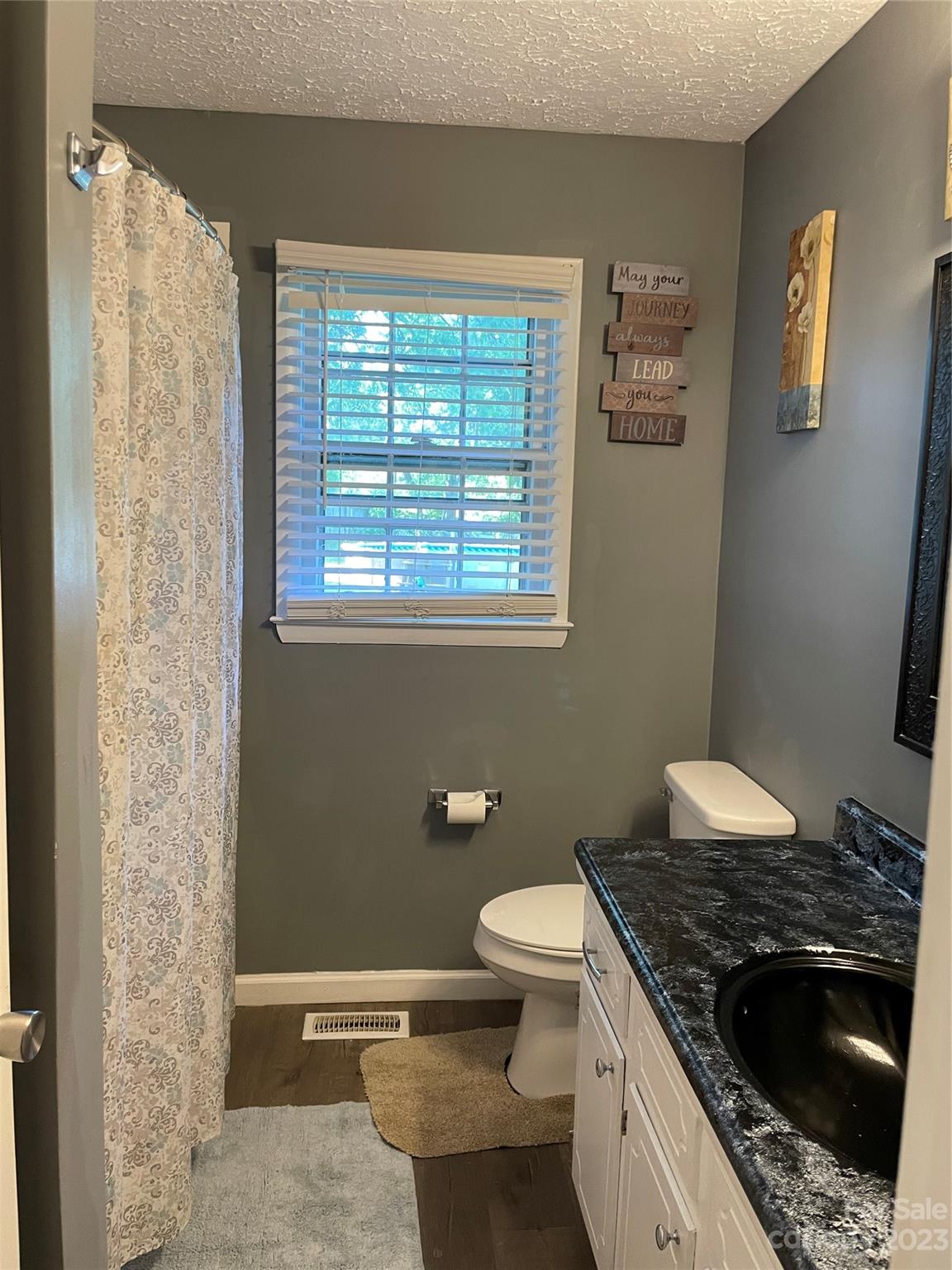 Applewood - Residential