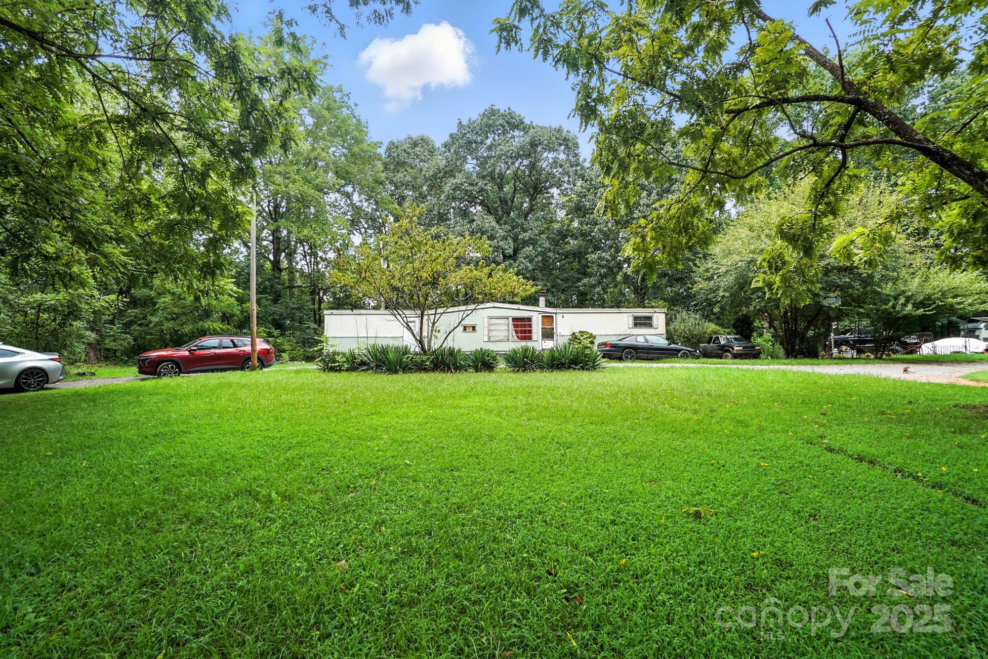 450 Dixon School Road