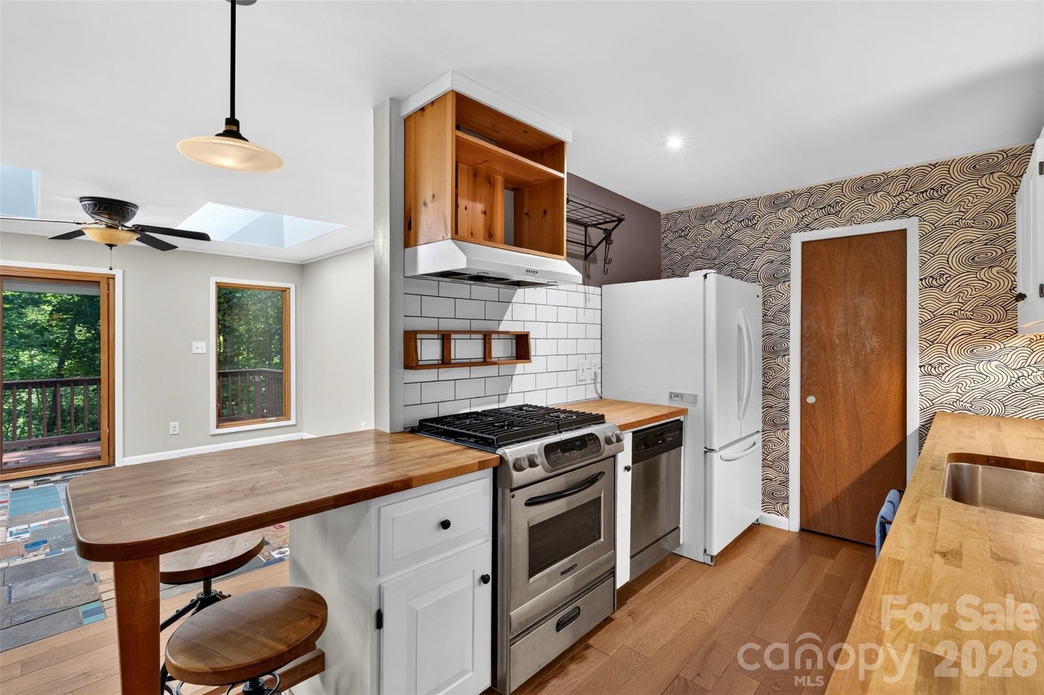 9 Good Neighbor Ridge