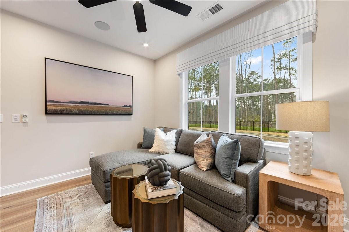 13018 Lucy Park Lane