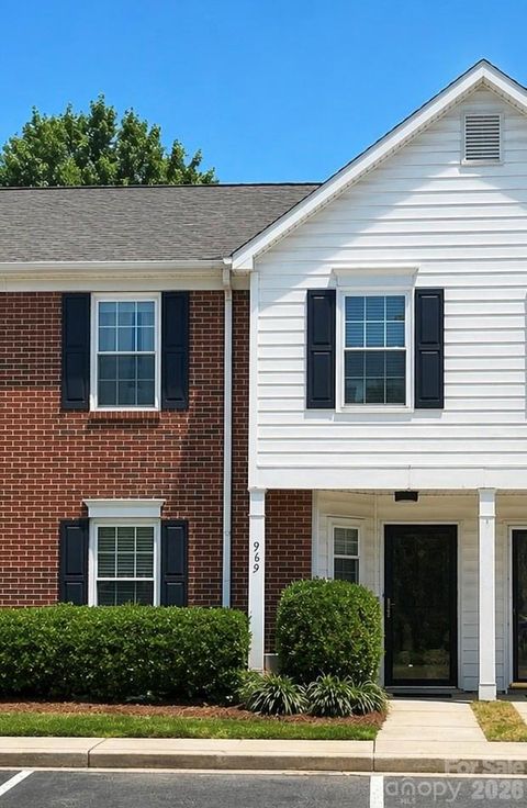 Photo of 969 Heritage Parkway, Fort Mill, SC 29715 (MLS # 4373820)