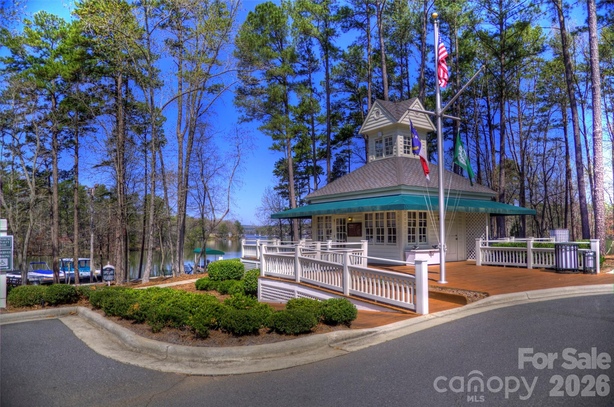 Uwharrie Point - Land