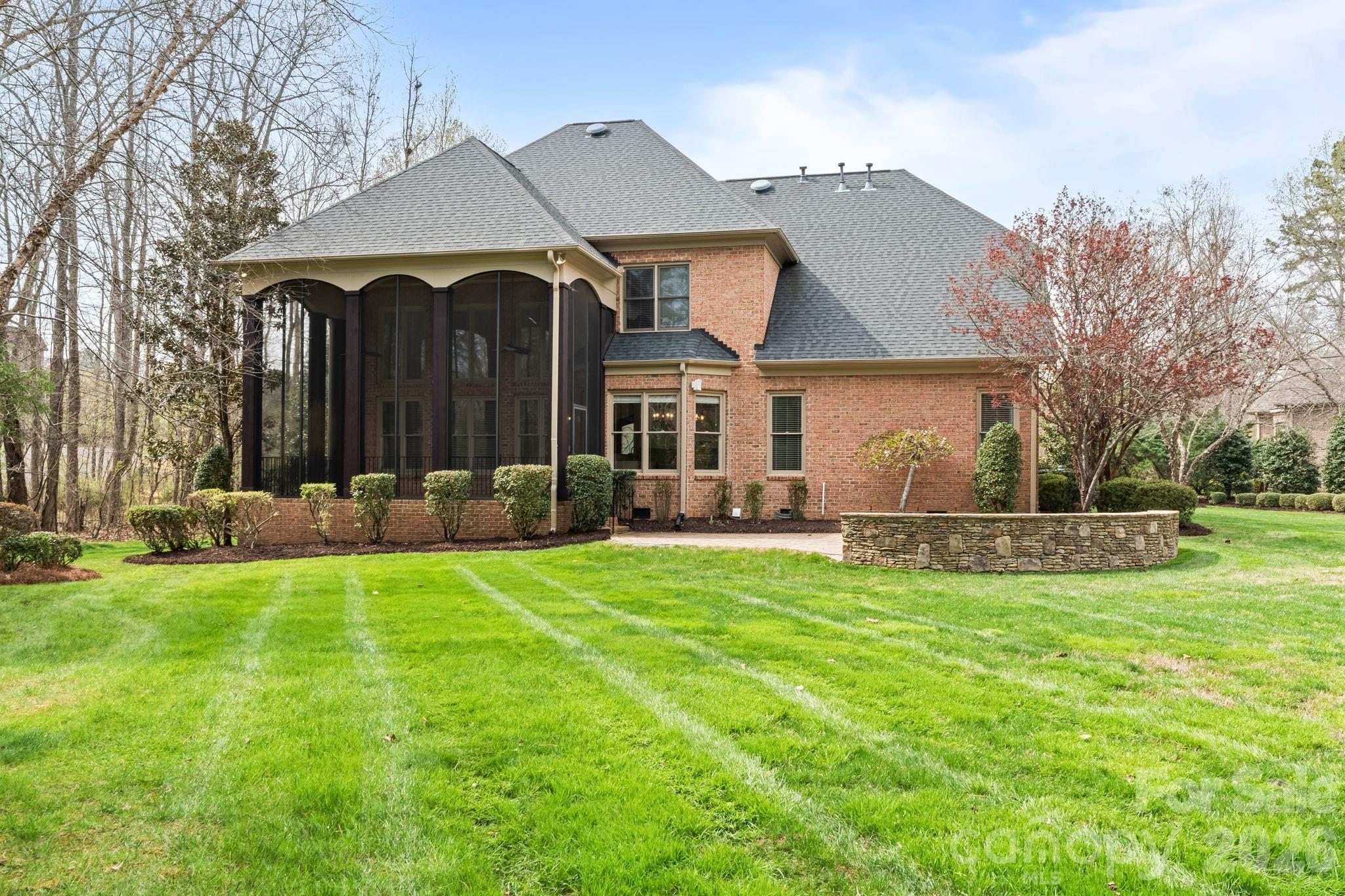 Pine Creek - Residential