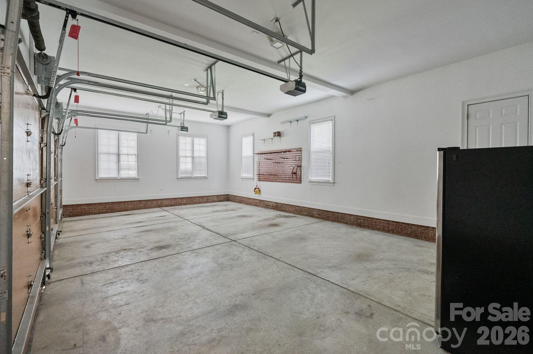 Pine Creek - Residential