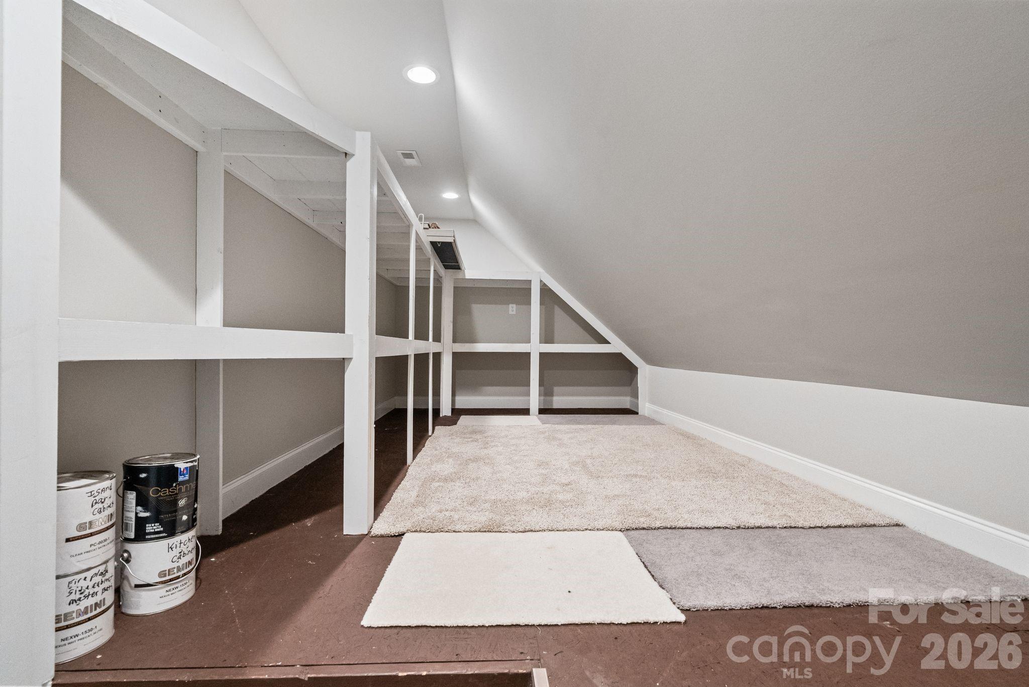 Pine Creek - Residential