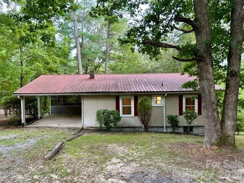 Photo of 62 Kinard Lane, Penrose, NC 28766 (MLS # 4418956)