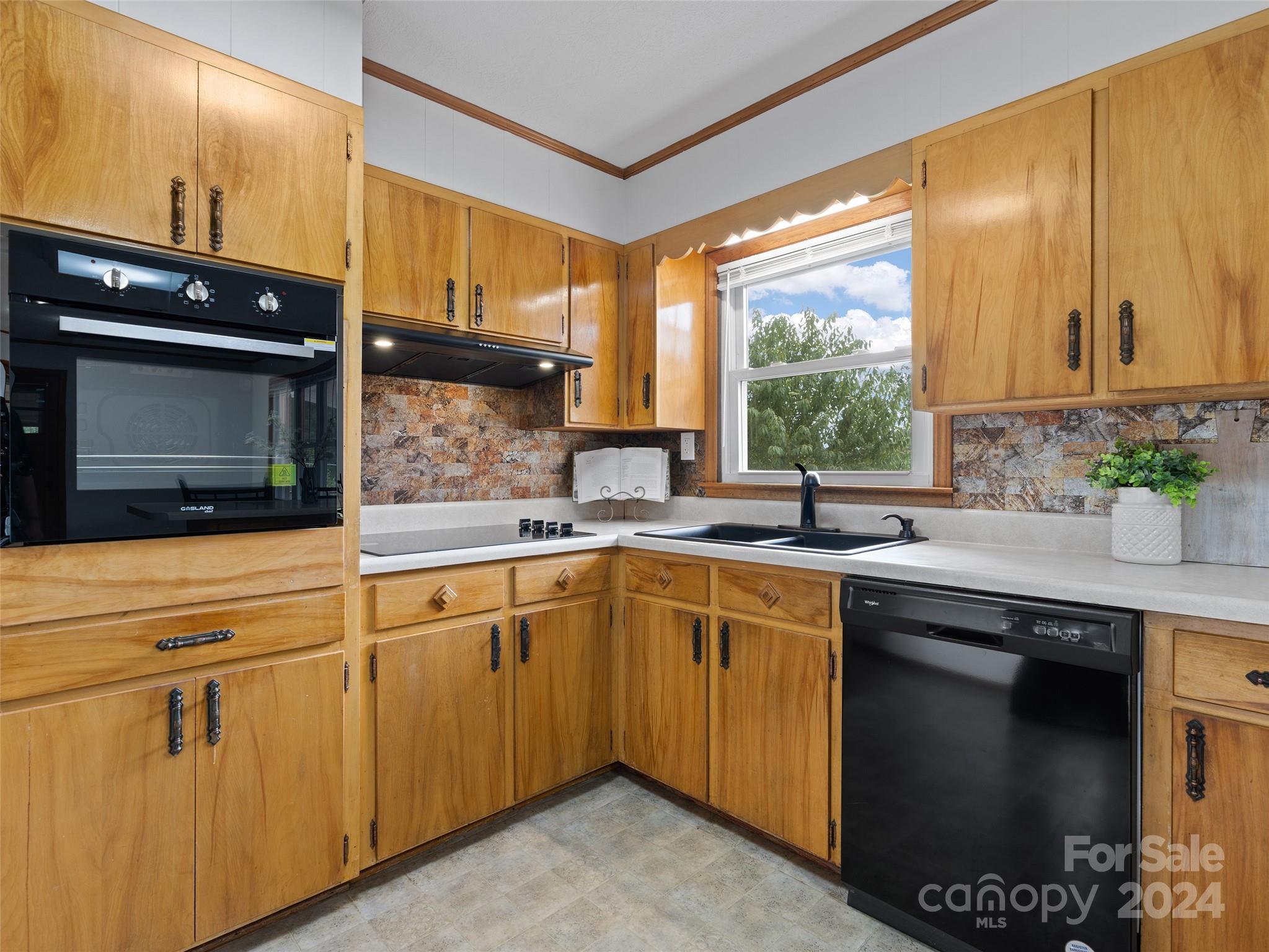 Keller Heights - Residential